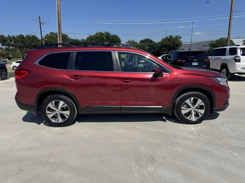 Used 2019 Subaru Ascent Premium AWD/4WD image 5