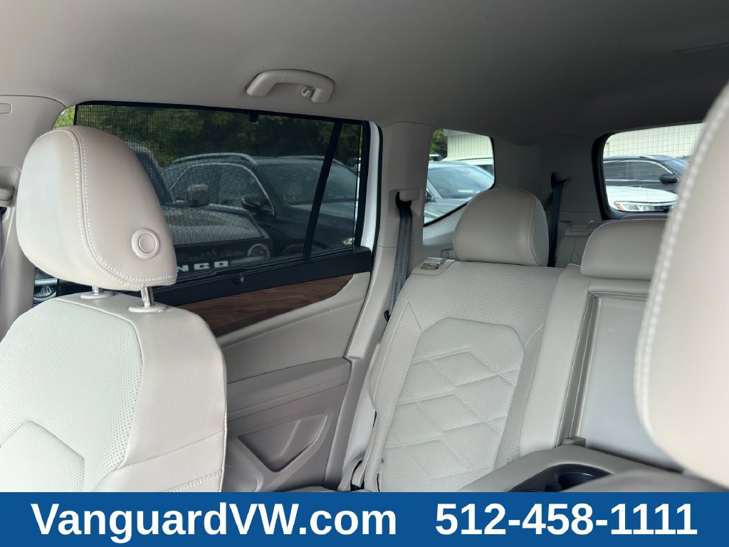 Used 2024 Volkswagen Atlas SE w/ Black Wheel Package FWD image 14
