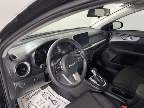 Used 2022 Kia Forte Sedan image 10
