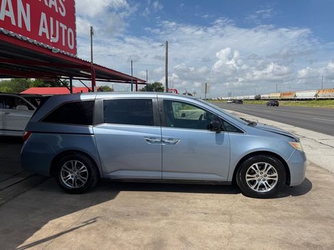 Used 2011 Honda Odyssey EX-L image 24