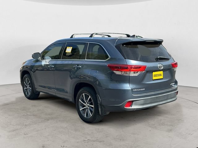 Used 2018 Toyota Highlander XLE AWD/4WD image 7