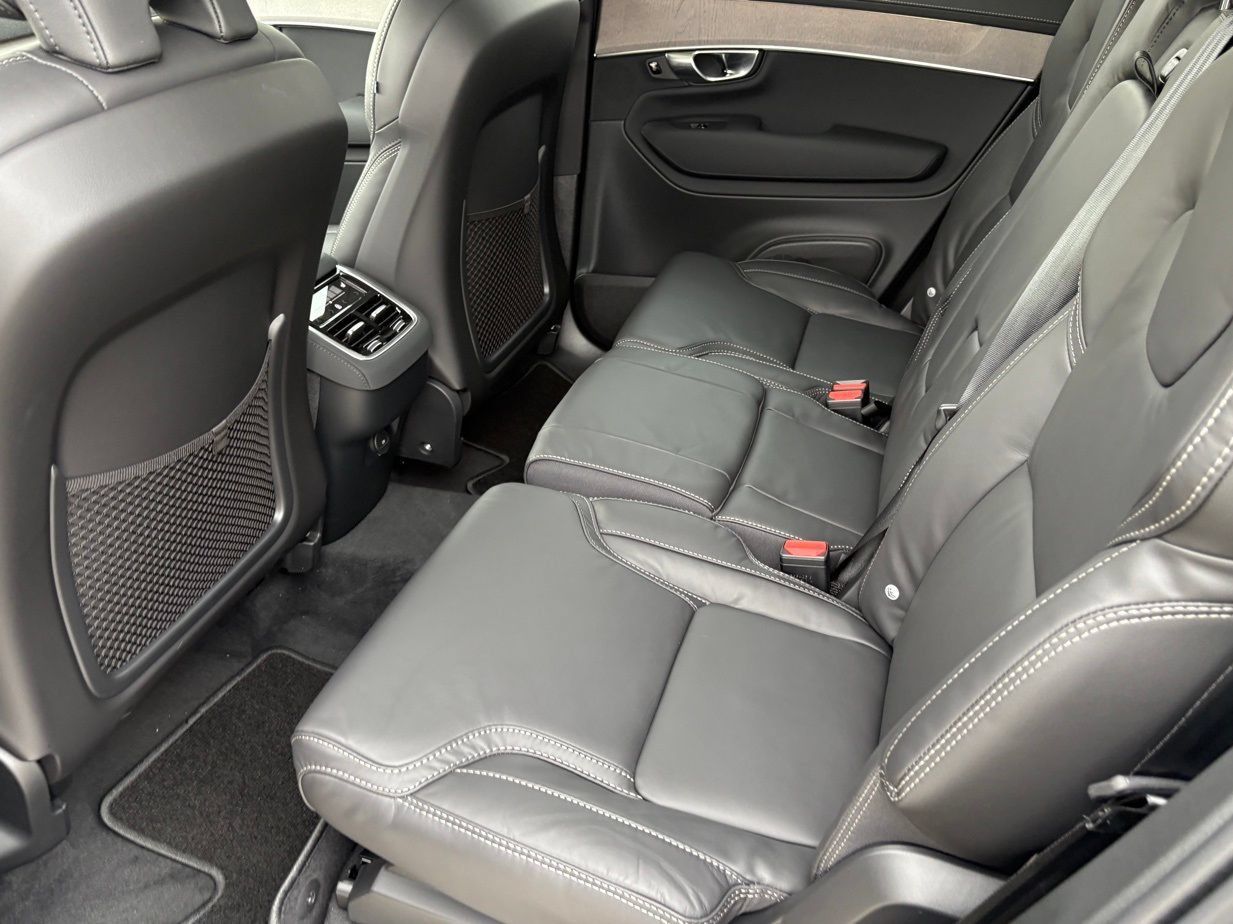New 2026 Volvo XC90 B6 Ultra w/ Protection Package Premier AWD/4WD image 22