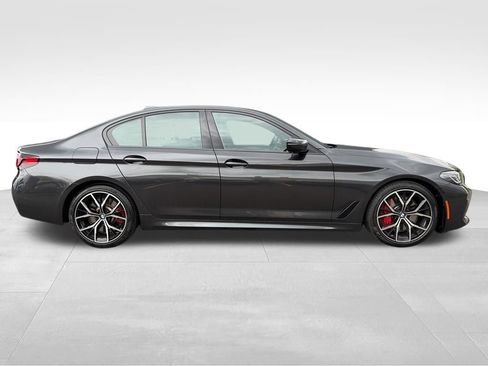 Used 2023 BMW 540i xDrive w/ M Sport Package AWD/4WD image 2