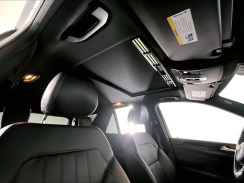 Used 2017 Mercedes-Benz GLE 350 4MATIC image 13