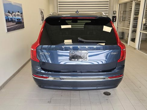 Certified 2024 Volvo XC90 B6 Ultimate w/ Protection Package image 6