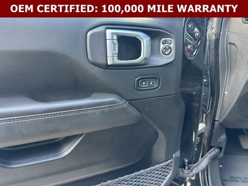 Used 2023 Jeep Wrangler Unlimited Sahara w/ Cold Weather Group AWD/4WD image 23