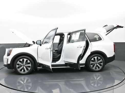 Used 2021 Kia Telluride EX w/ EX Premium Package AWD/4WD image 51