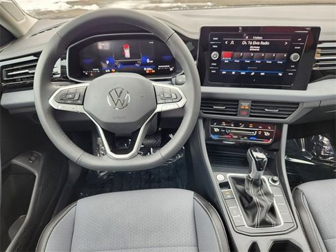 New 2026 Volkswagen Jetta SE image 26