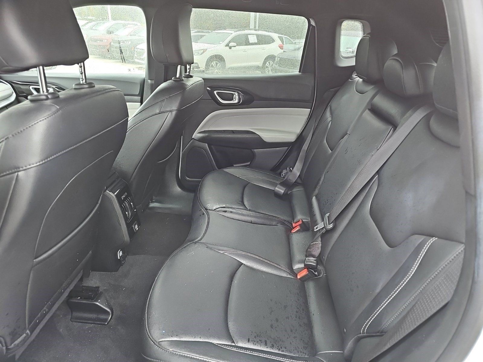Used 2025 Jeep Compass Limited AWD/4WD image 17