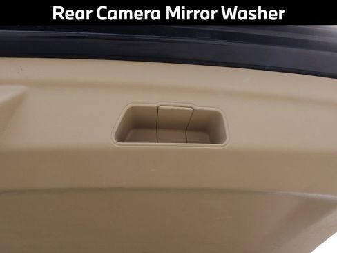 Used 2023 Cadillac Escalade Premium Luxury w/ Performance Package image 25