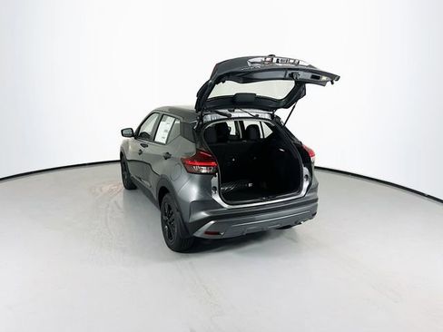 Used 2025 Nissan Kicks Play S FWD image 23