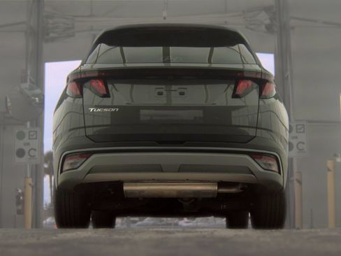 Used 2025 Hyundai Tucson SEL FWD image 8