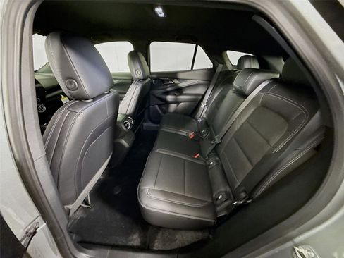 New 2026 Chevrolet Blazer EV LT AWD/4WD image 17