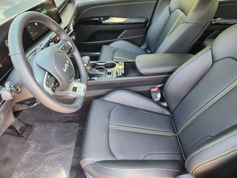 New 2026 Kia K5 GT FWD image 12