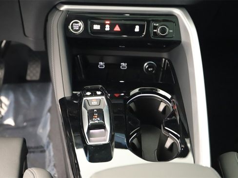 New 2025 Audi Q5 2.0T Premium Plus image 20