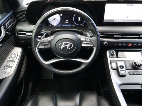 Used 2024 Hyundai Palisade Calligraphy image 9