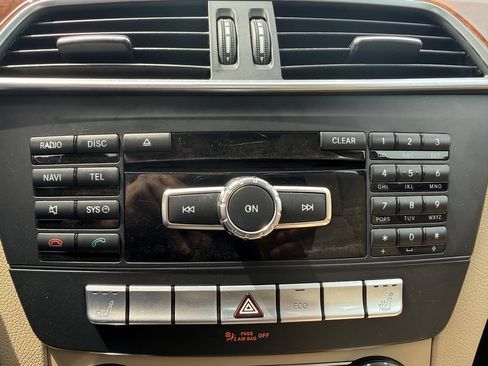 Used 2013 Mercedes-Benz C 300 4MATIC Sedan image 34