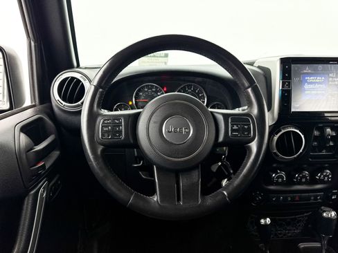 Used 2015 Jeep Wrangler Unlimited Sahara w/ Max Tow Package image 25