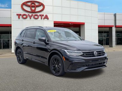 Used 2022 Volkswagen Tiguan SE R-Line