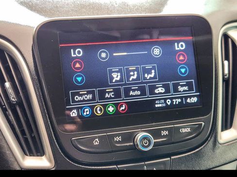 Used 2023 Chevrolet Malibu LT FWD image 15