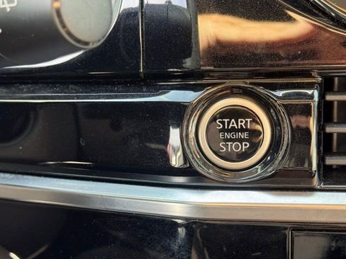 Used 2023 Nissan Pathfinder Platinum w/ Cargo Package image 23