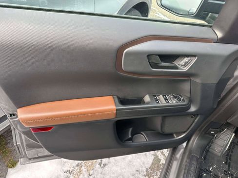 Used 2022 Ford Bronco Sport Outer Banks w/ Tech Package image 15