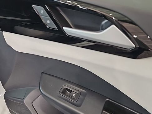 New 2026 Volkswagen Taos S FWD image 12