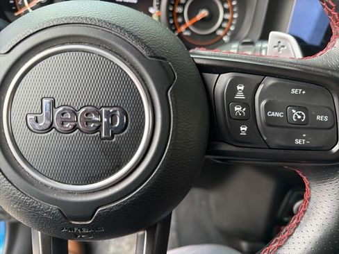 Used 2024 Jeep Wrangler Unlimited Rubicon 392 image 17