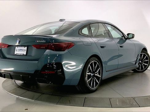 Used 2025 BMW M440i RWD image 12