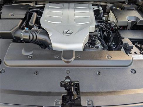 Used 2023 Lexus GX 460 Premium w/ Premium Plus Package image 23