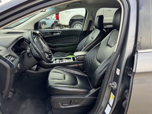 Certified 2024 Ford Edge Titanium image 16