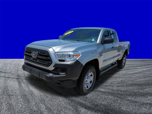 Used 2018 Toyota Tacoma SR RWD image 8