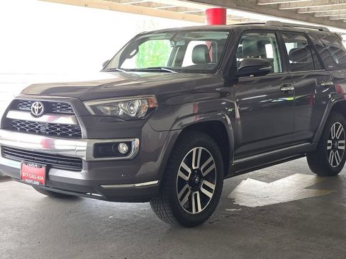 Used 2015 Toyota 4Runner Limited AWD/4WD image 8