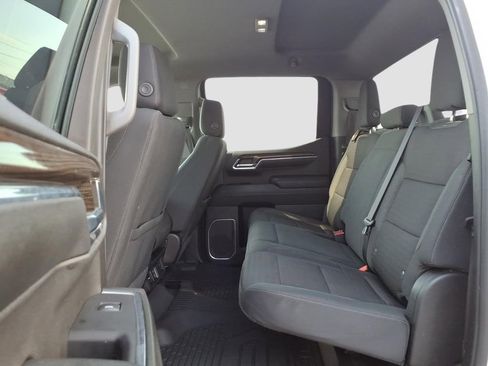 Used 2024 Chevrolet Silverado 1500 LT AWD/4WD image 14