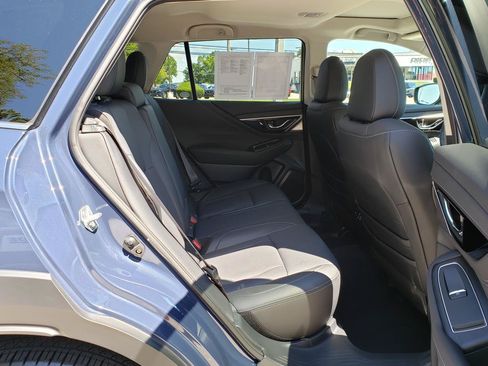 Used 2024 Subaru Outback Limited AWD/4WD image 17