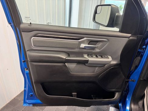 Used 2022 RAM 1500 Big Horn AWD/4WD image 10
