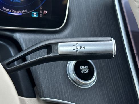 Certified 2022 Mercedes-Benz EQS 450+ Sedan image 21