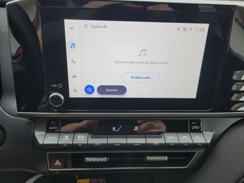 Used 2025 Toyota Camry LE image 18