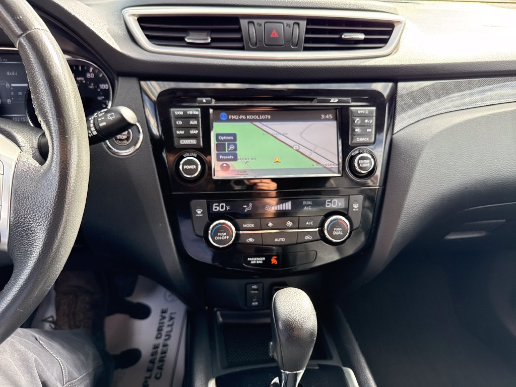 Used 2014 Nissan Rogue SL AWD/4WD image 20
