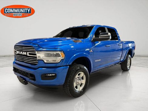 Used 2022 RAM 2500 Laramie AWD/4WD image 1