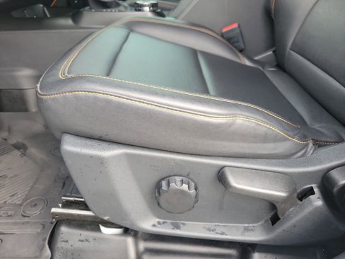 Used 2021 Ford Bronco Badlands image 5