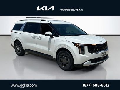 New 2026 Kia Carnival EX