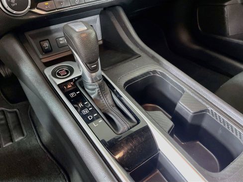 Used 2024 Nissan Sentra SV FWD image 15