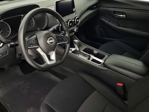 Used 2024 Nissan Sentra SV FWD image 15