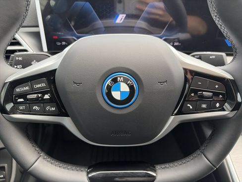 Used 2026 BMW i4 xDrive40i w/ Premium Package AWD/4WD image 22