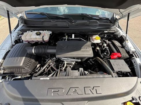 Used 2026 RAM 1500 Big Horn AWD/4WD image 7