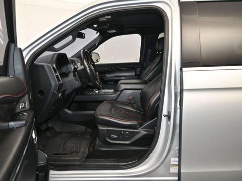 Used 2019 Ford Expedition Limited w/ Equipment Group 303A RWD image 21