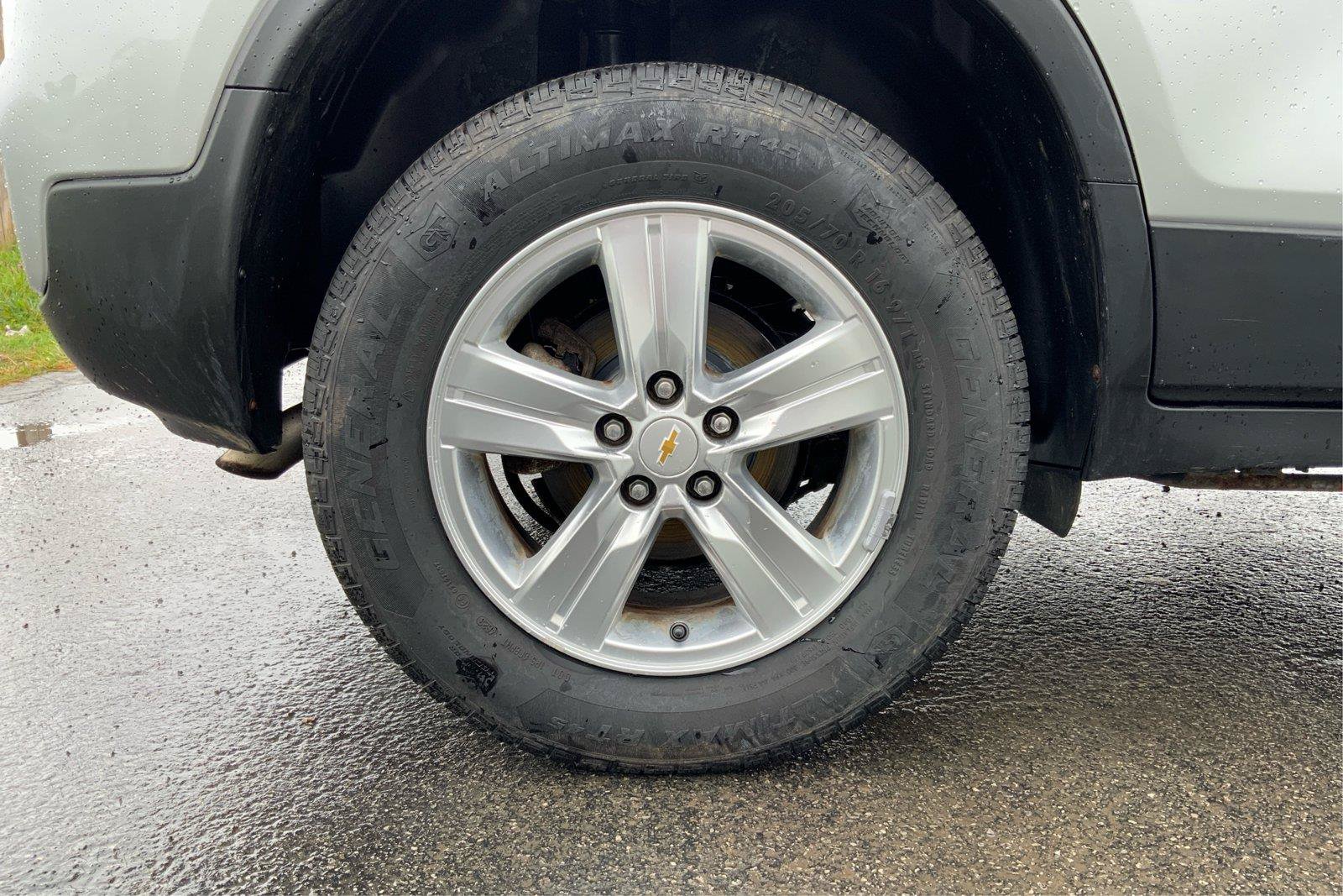 Used 2018 Chevrolet Trax LS AWD/4WD image 26