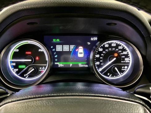 Used 2022 Toyota Camry XSE w/ Navigation Upgrade Package image 26