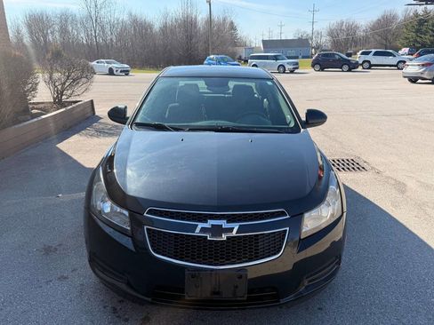 Used 2013 Chevrolet Cruze LT image 3